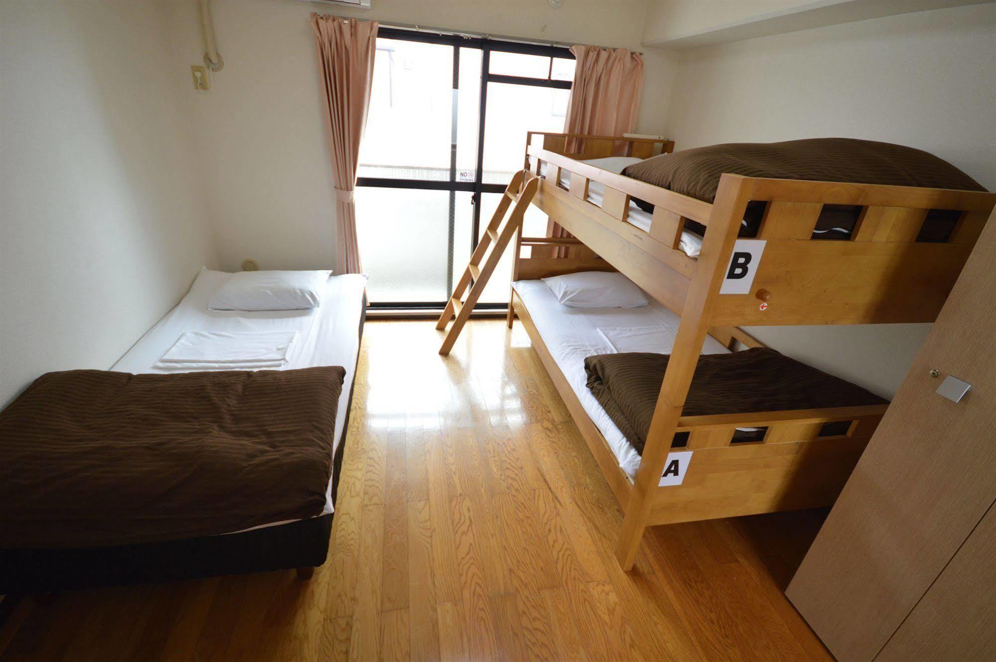 Guest House Hokorobi Fukuoka  Ngoại thất bức ảnh